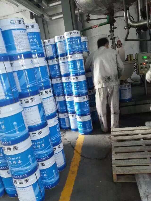 貴陽地坪漆施工廠家如何應(yīng)對趕工期的客戶？